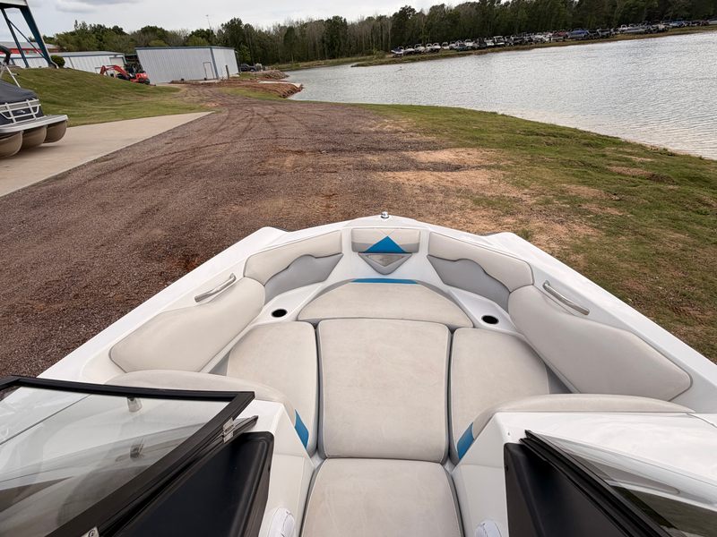 Boat Image 15