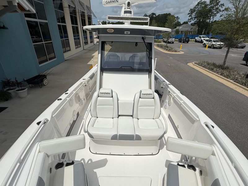 Boat Image 9