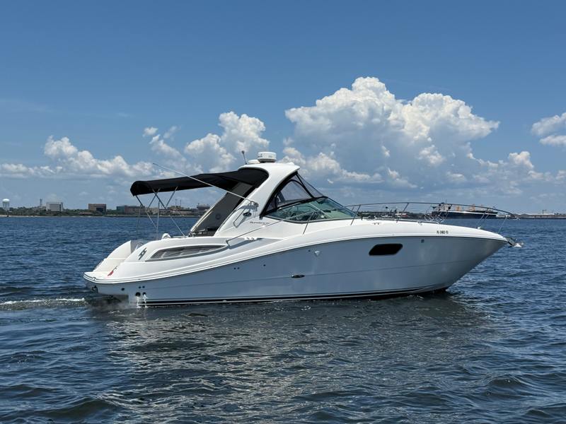 2011 Sea Ray Sundancer 350