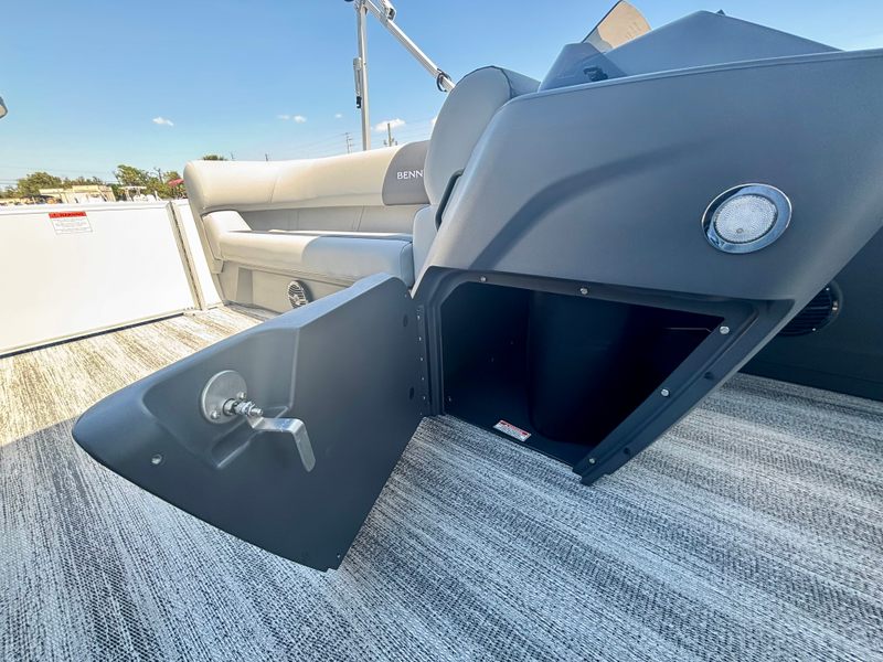 Boat Image 17