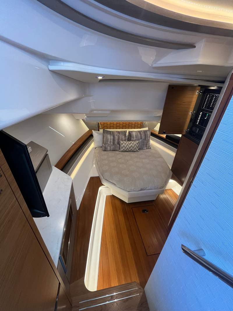 Boat Image 24
