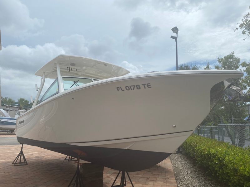 2022 Sailfish 276 DC