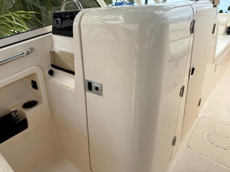 Boat Image 10