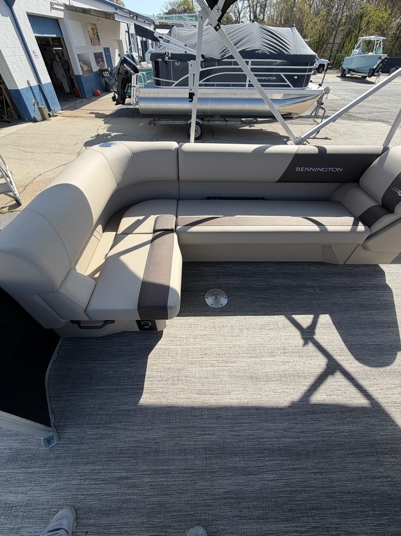 Boat Image 12