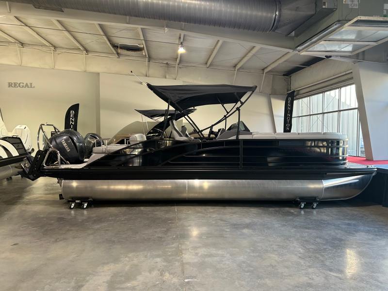 2025 Bennington 23 RSB ESP