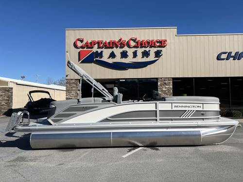 2025 Bennington 22 MFB SPS