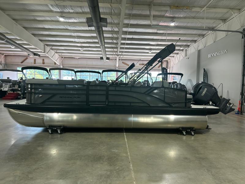 2025 Bennington 22 SSB SPS
